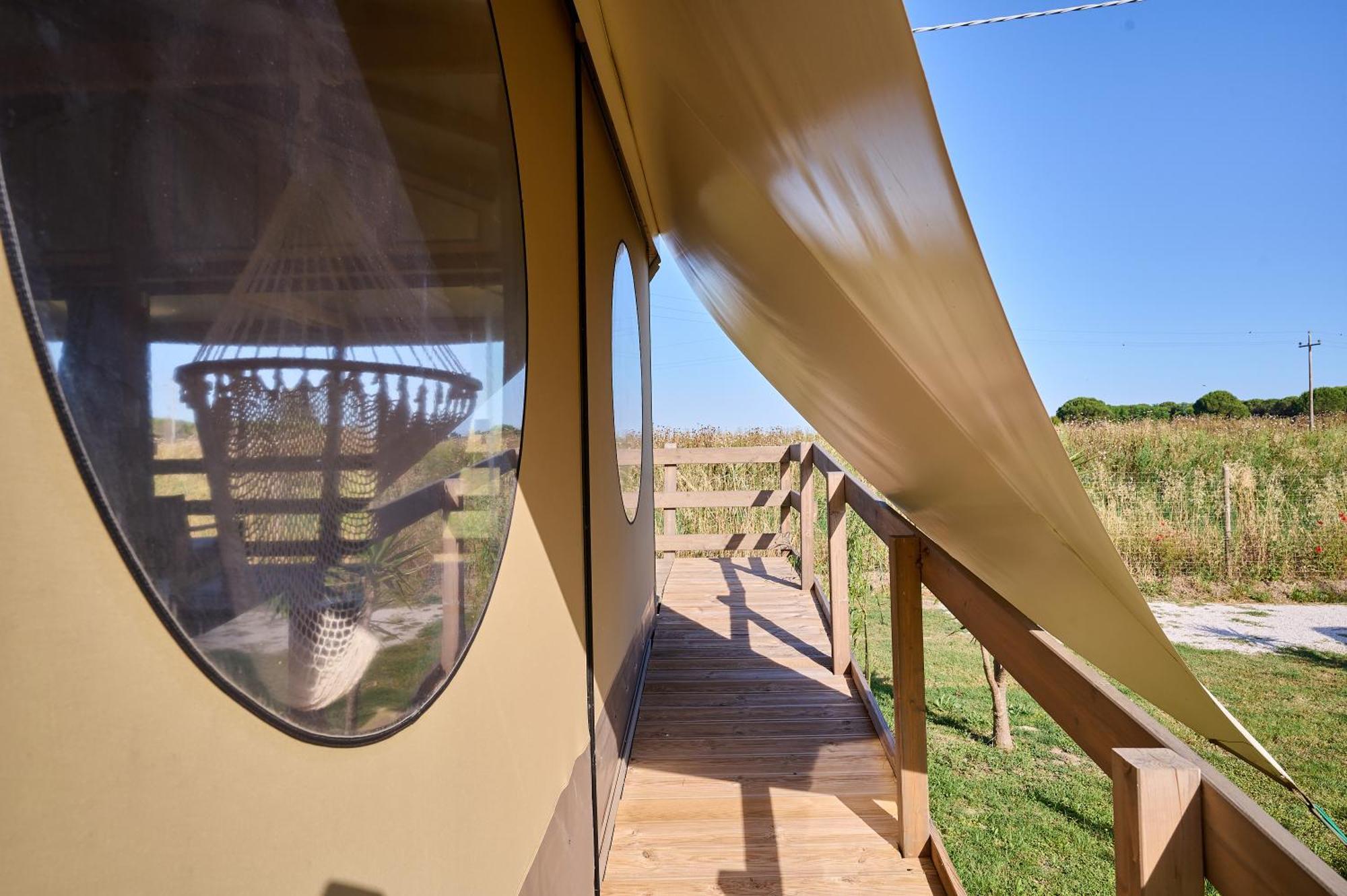 Suite Glamping Vicino Al Mare Пьомбино Екстериор снимка