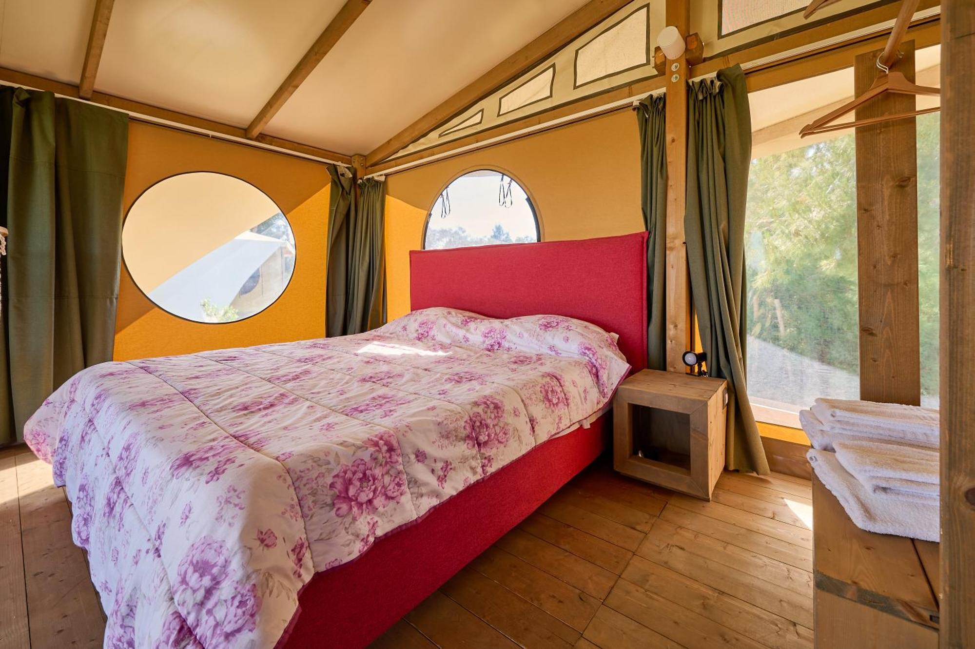Suite Glamping Vicino Al Mare Пьомбино Екстериор снимка
